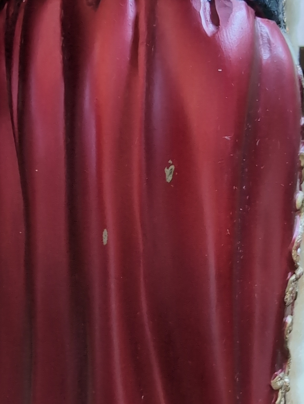 Elegant Santa Claus Candle Holders - Red and Gold - Picture 12 of 14